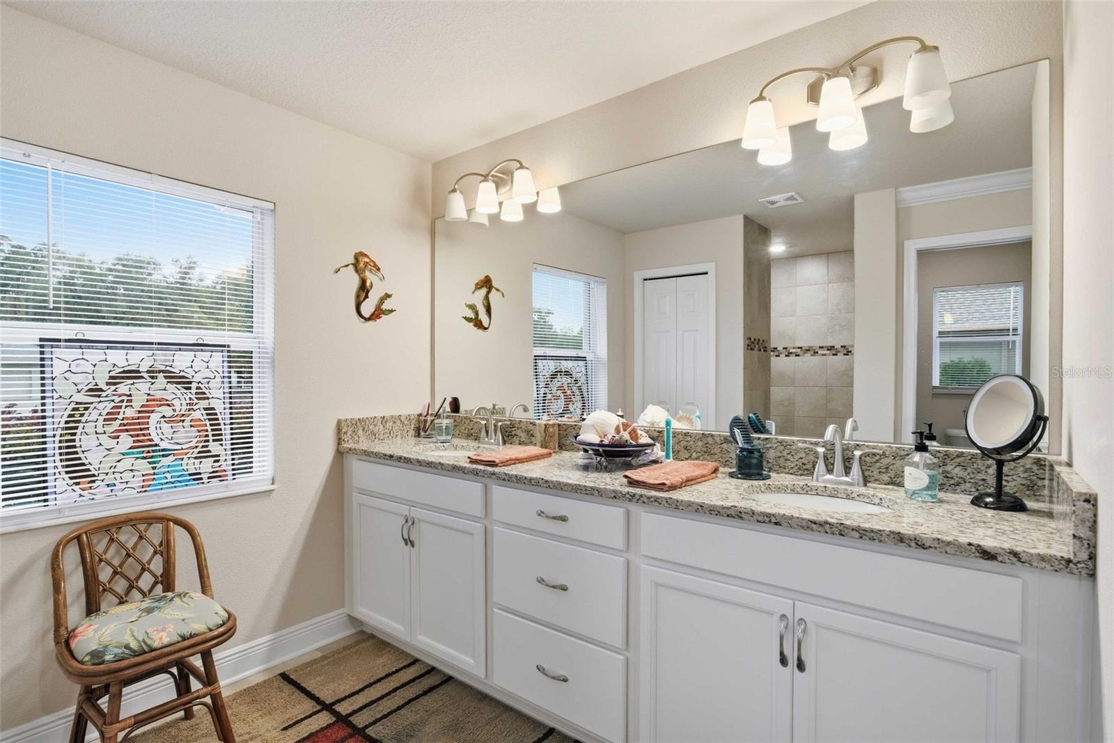 Image 21 of 43 For 3125 Canterbury Lake Drive