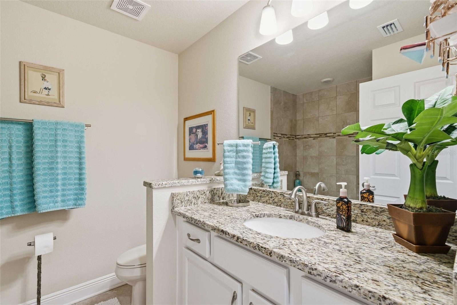 Image 26 of 43 For 3125 Canterbury Lake Drive