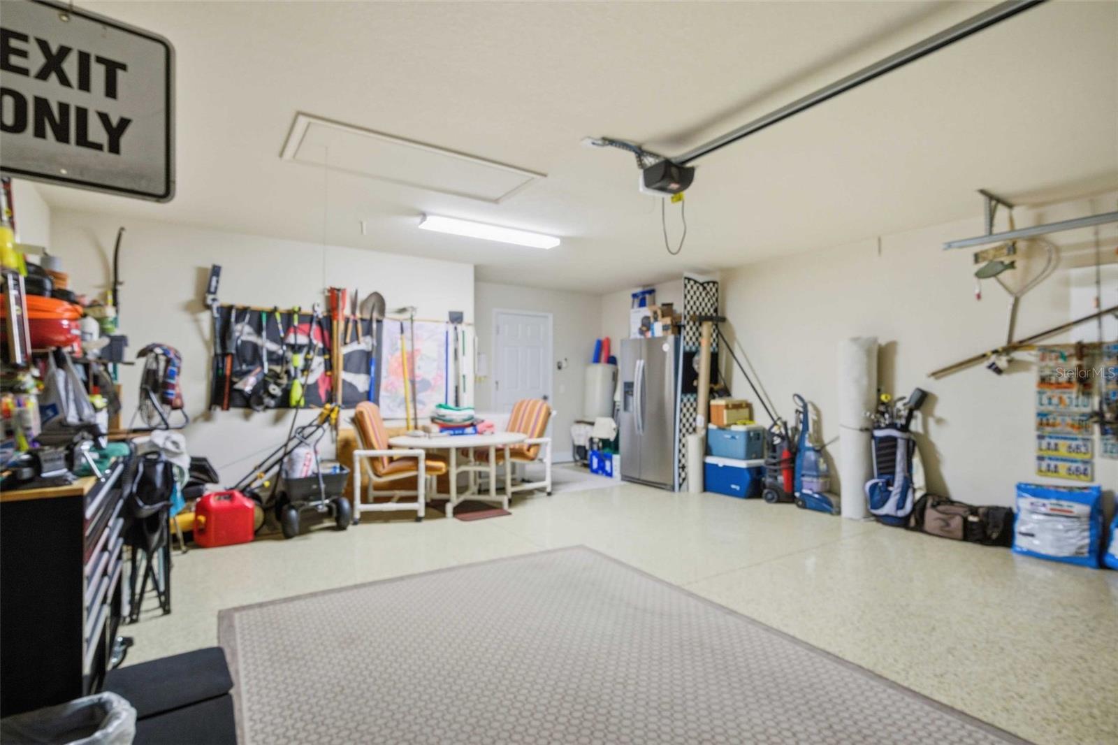 Image 37 of 43 For 3125 Canterbury Lake Drive