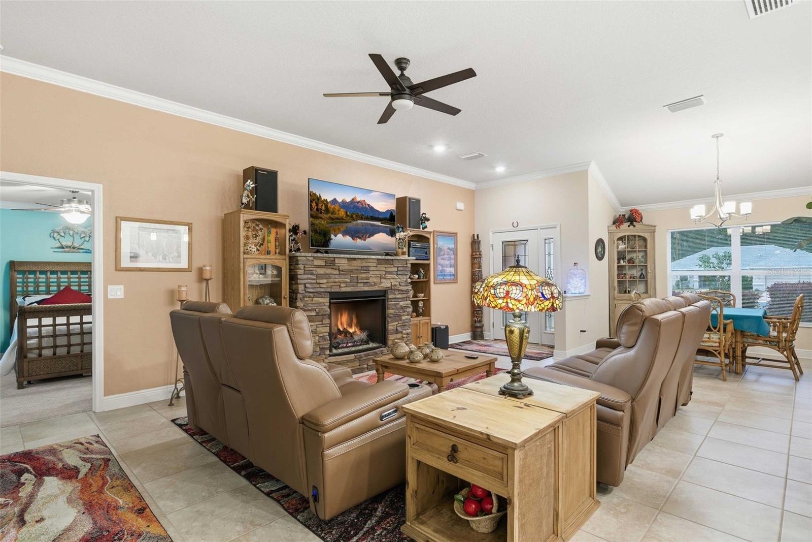 Image 6 of 43 For 3125 Canterbury Lake Drive