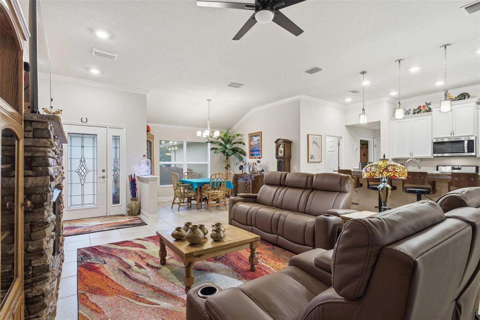 Image 7 of 43 For 3125 Canterbury Lake Drive