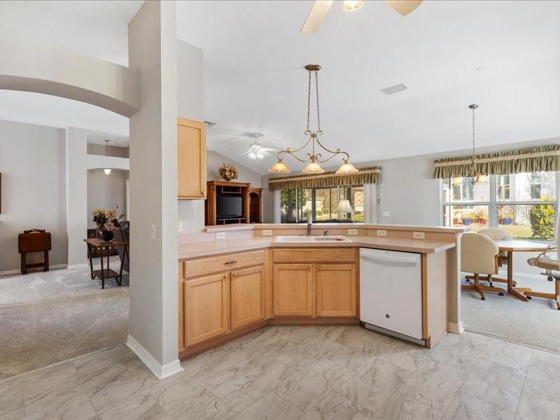 Image 10 of 26 For 9115 170th Fontaine Street