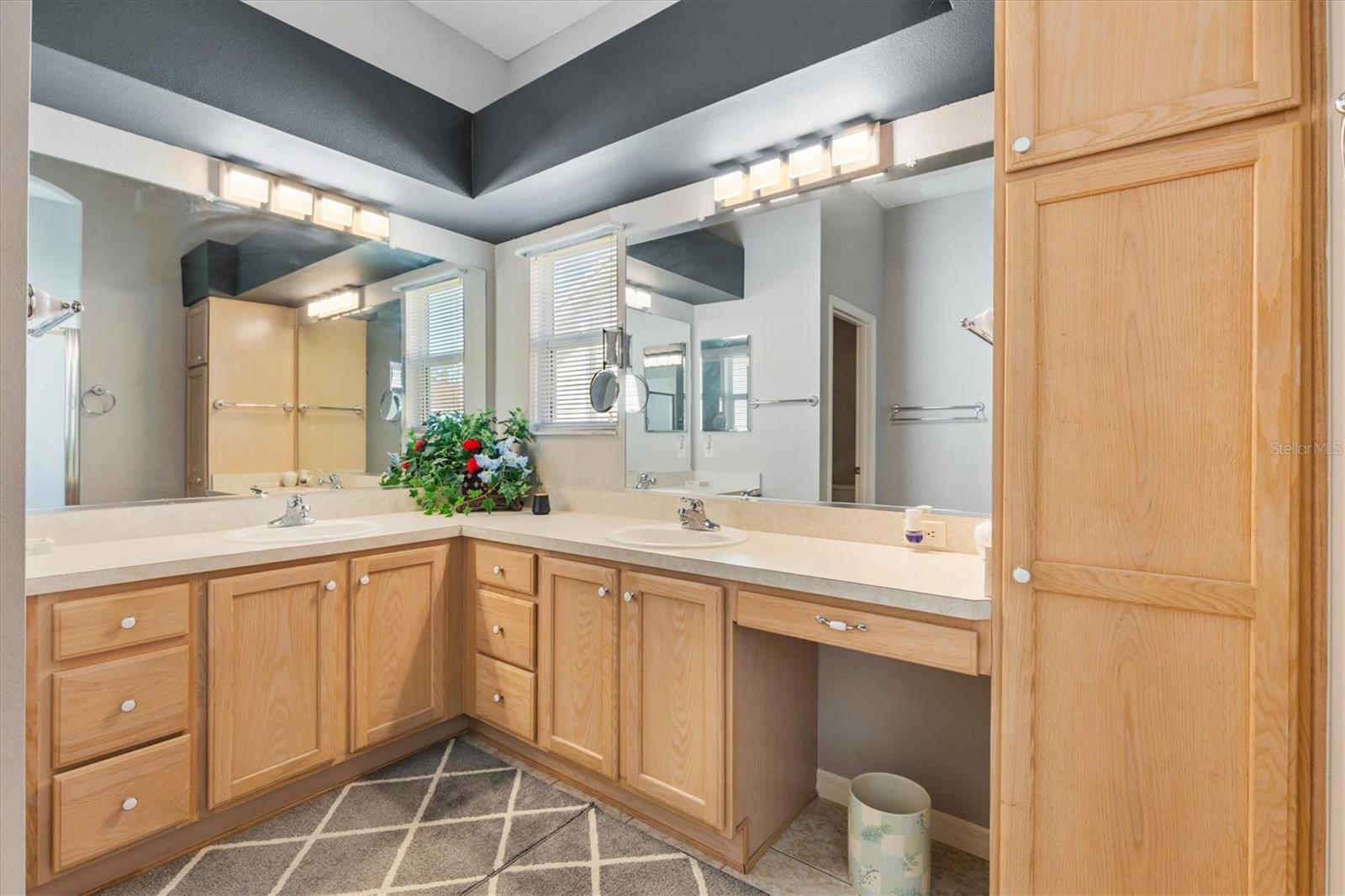 Image 16 of 26 For 9115 170th Fontaine Street