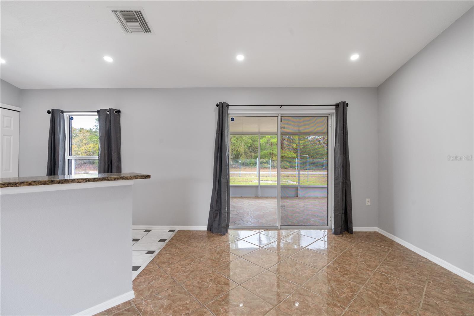 Image 15 of 36 For 17168 39th Circle