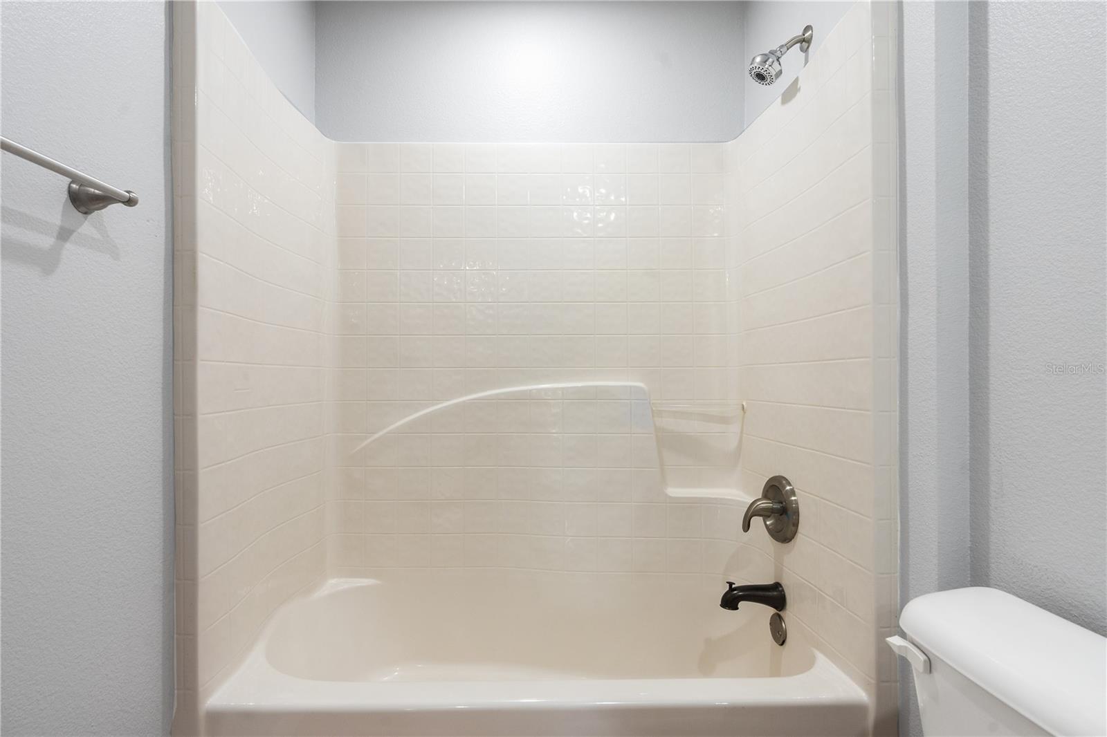 Image 21 of 36 For 17168 39th Circle