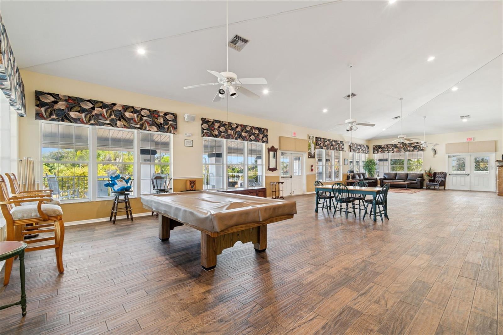 Image 34 of 38 For 3658 Arbor Lakes Drive