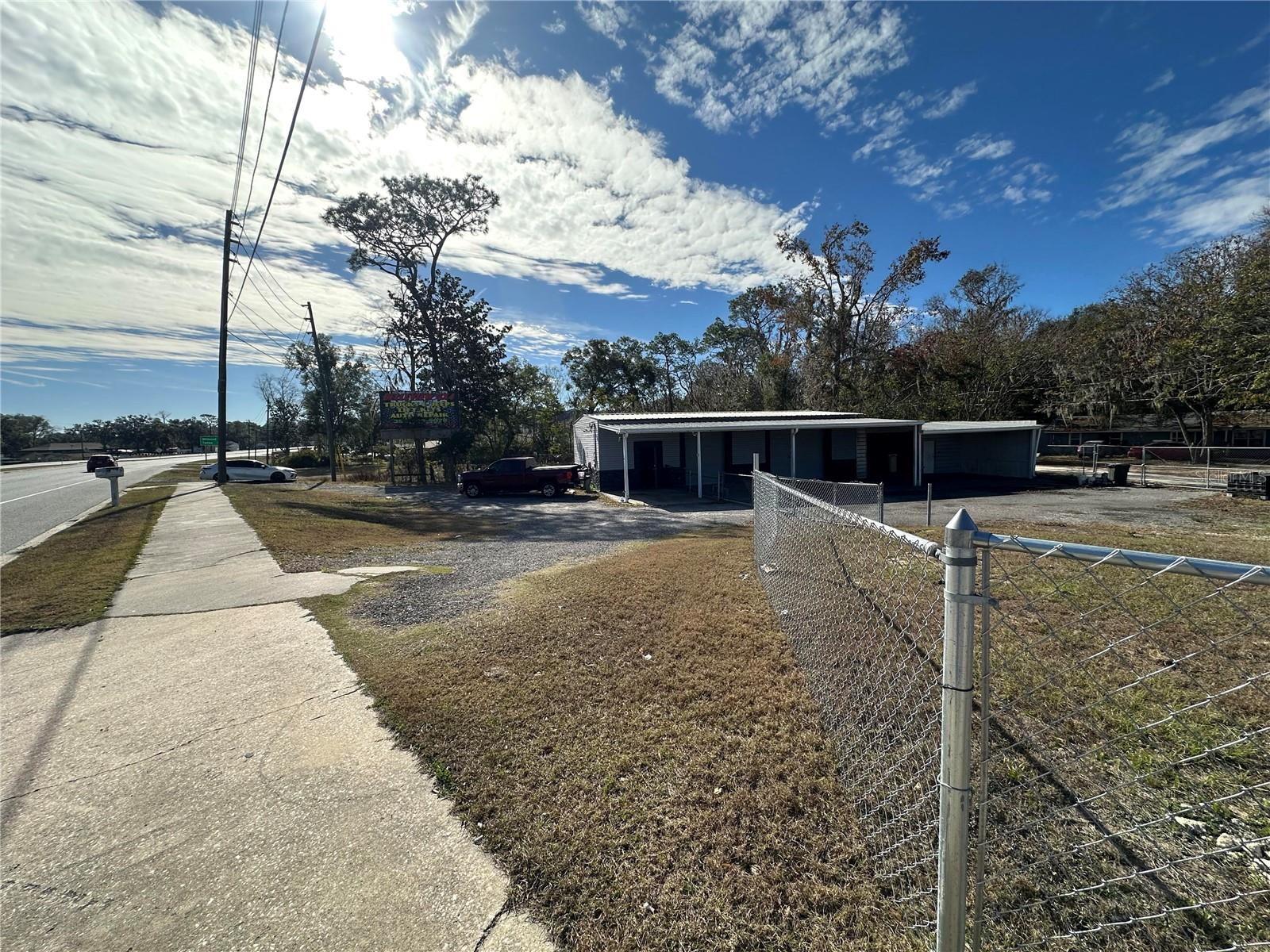 Image 16 of 19 For 11368 S Us 301 Highway