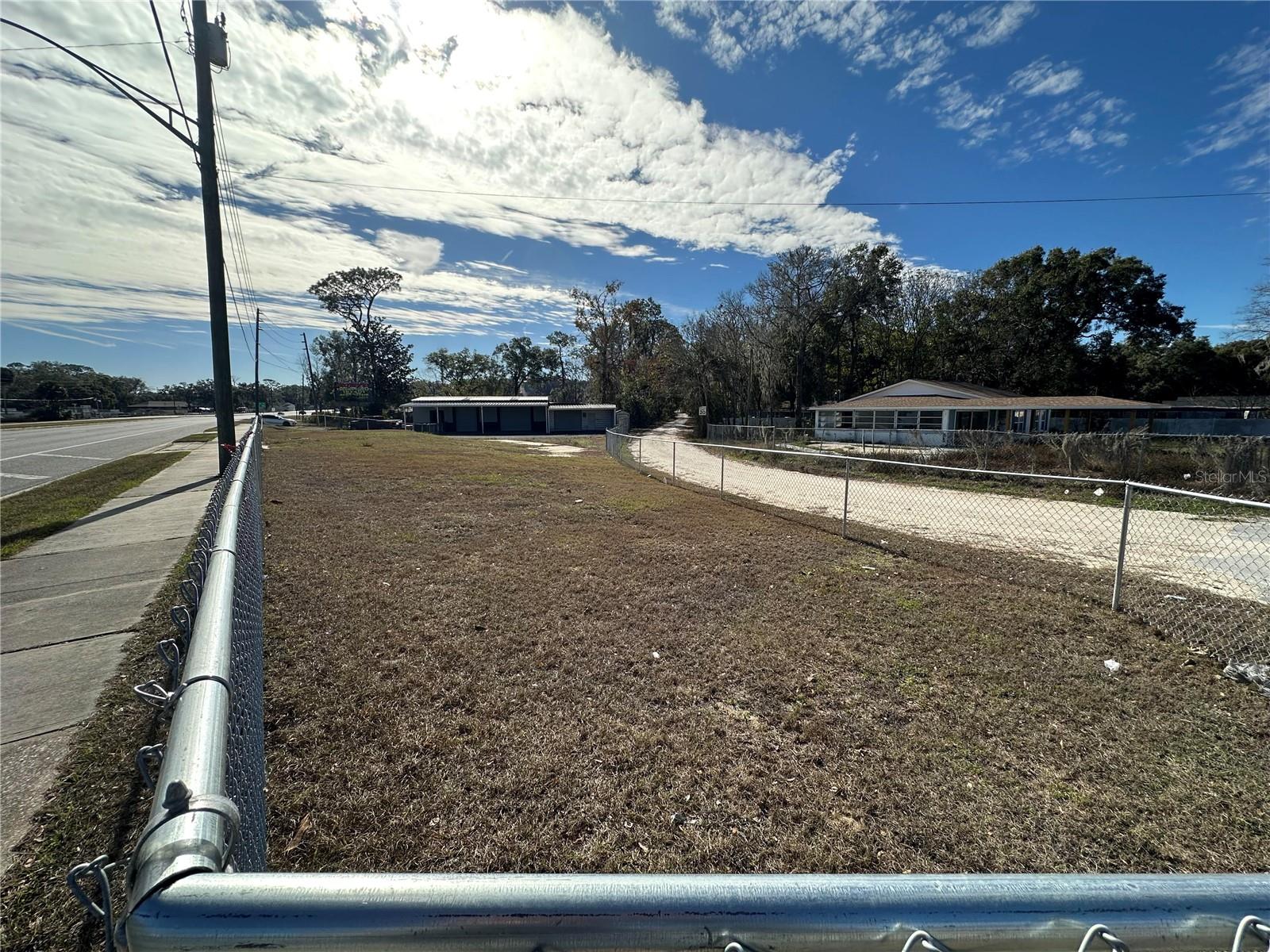 Image 18 of 19 For 11368 S Us 301 Highway