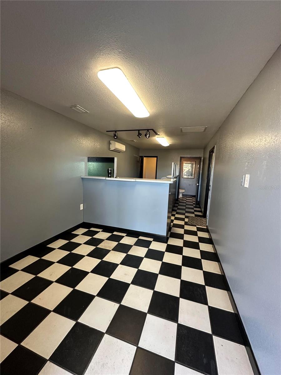 Image 6 of 19 For 11368 S Us 301 Highway