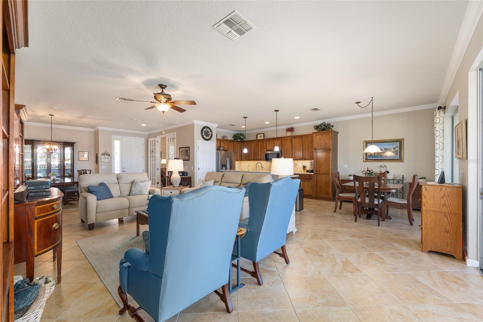 Image 7 of 46 For 9823 72nd Lane