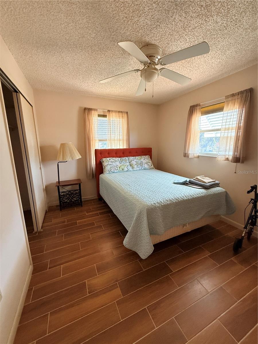 Image 4 of 9 For 1 Durness Court 1