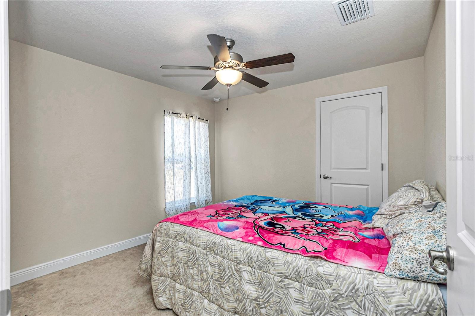 Image 12 of 33 For 25 45th Loop