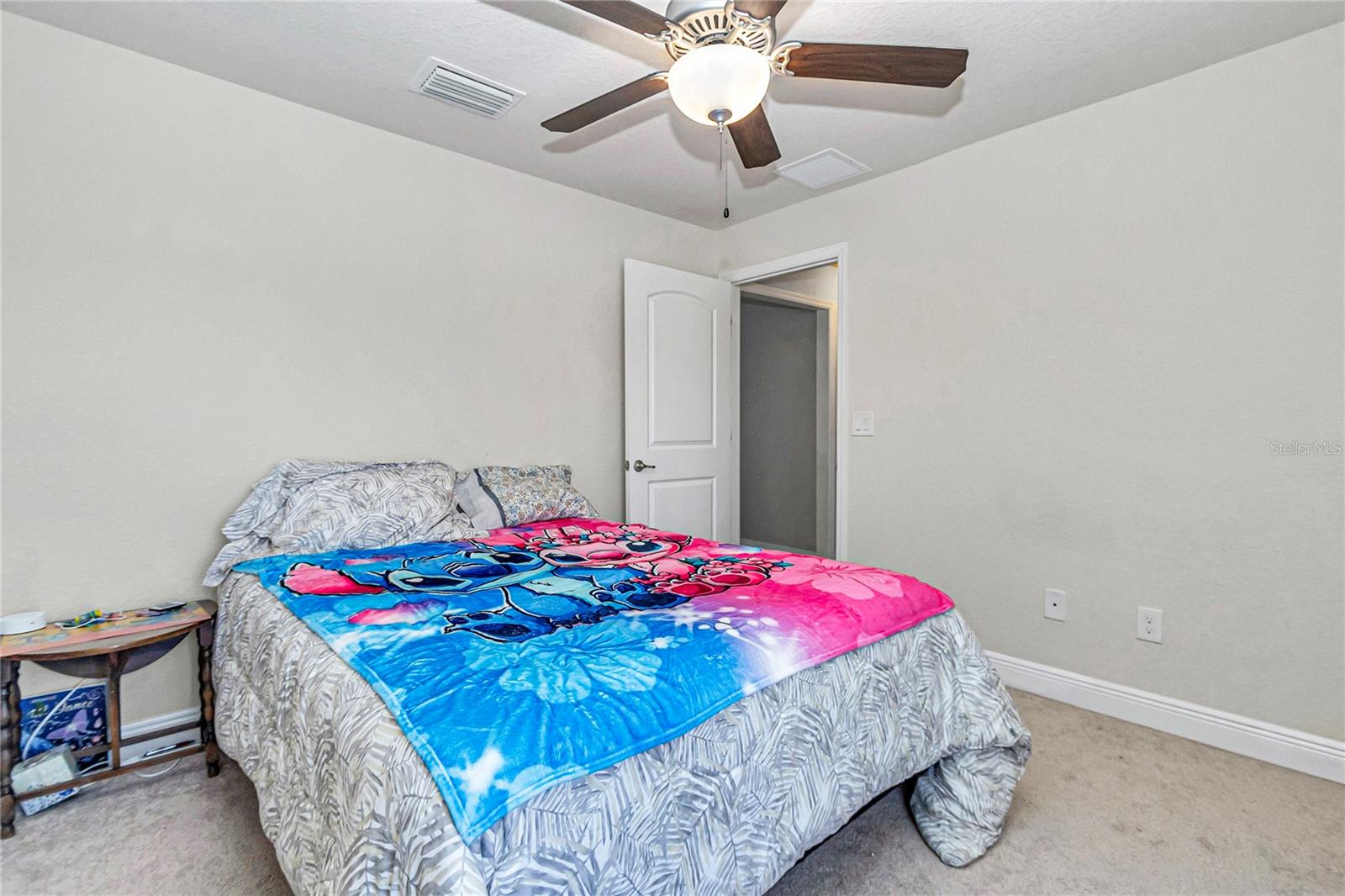 Image 13 of 33 For 25 45th Loop