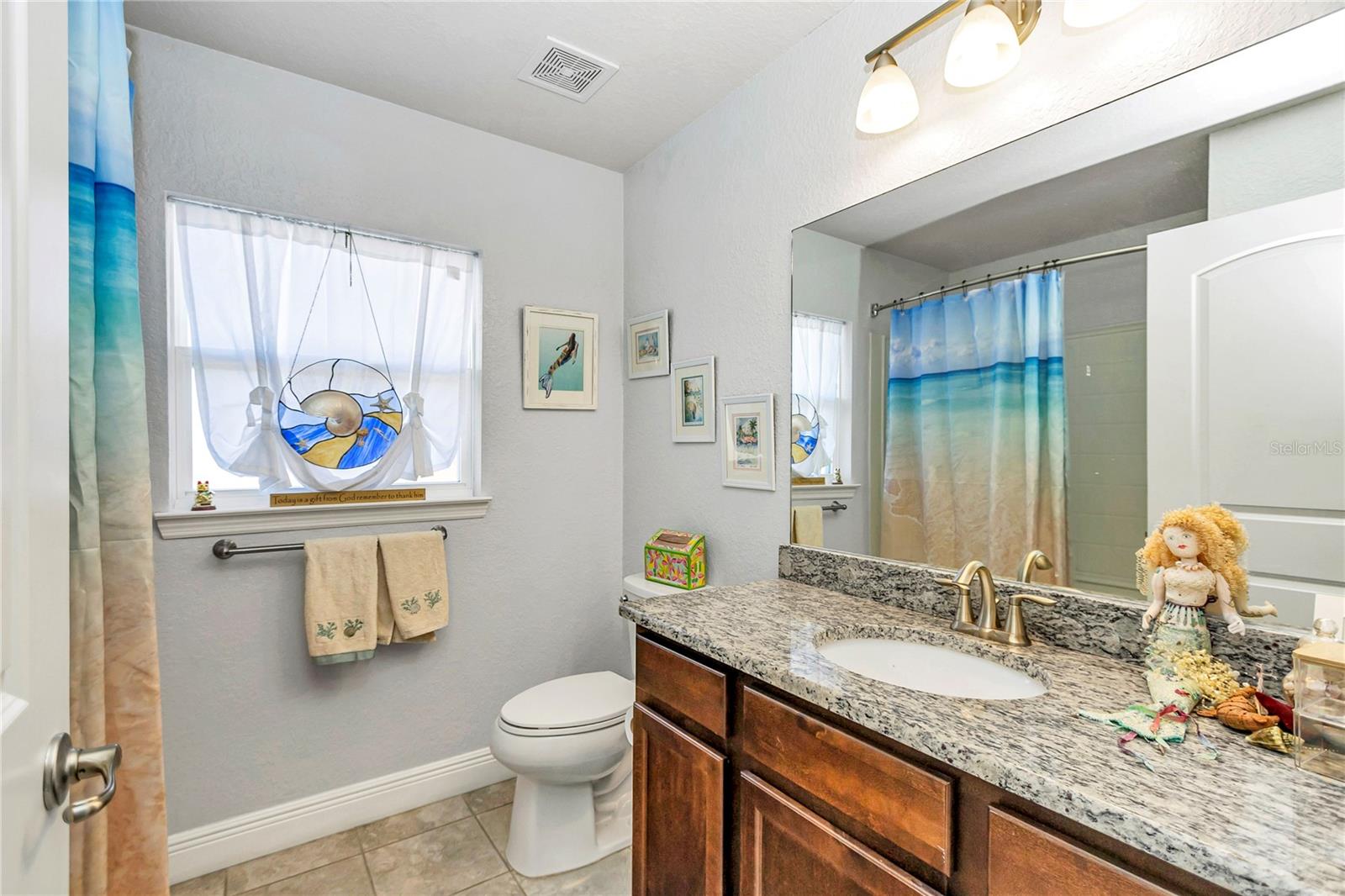 Image 14 of 33 For 25 45th Loop