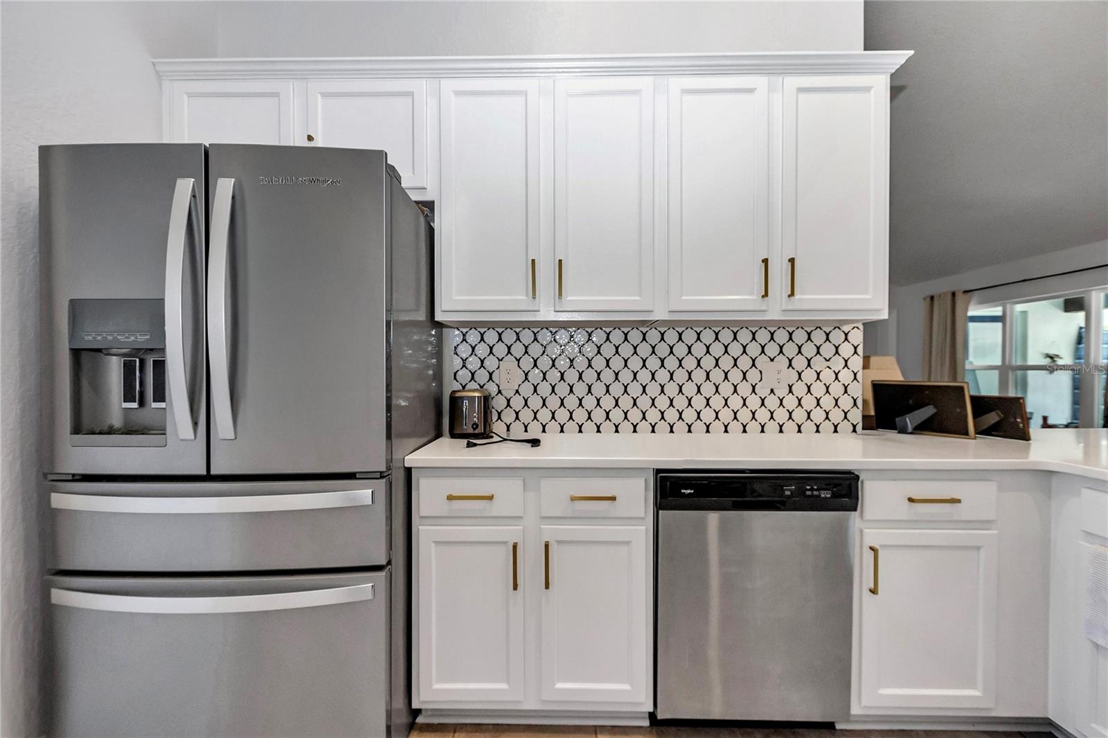 Image 21 of 33 For 25 45th Loop