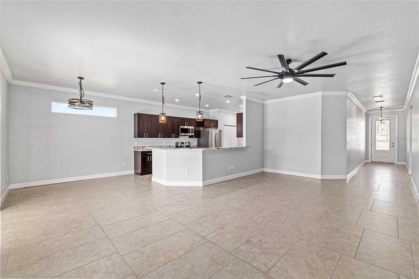 Image 12 of 24 For 4765 25th Loop