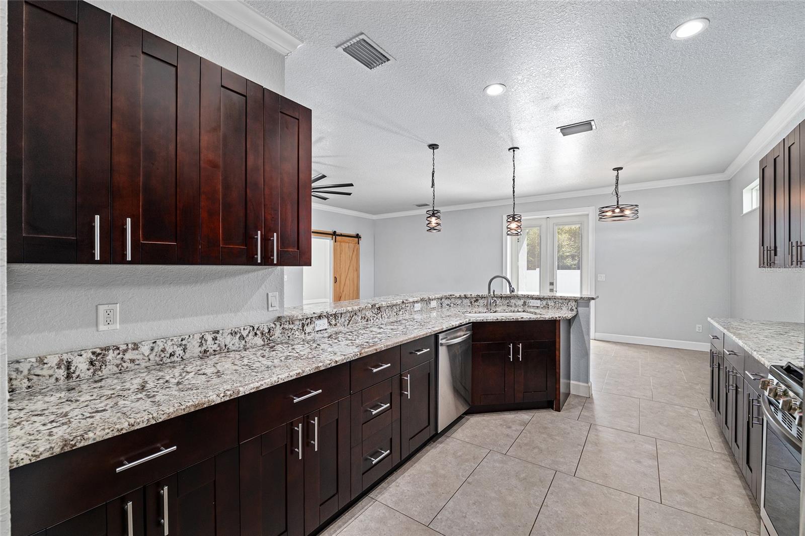 Image 22 of 24 For 4765 25th Loop