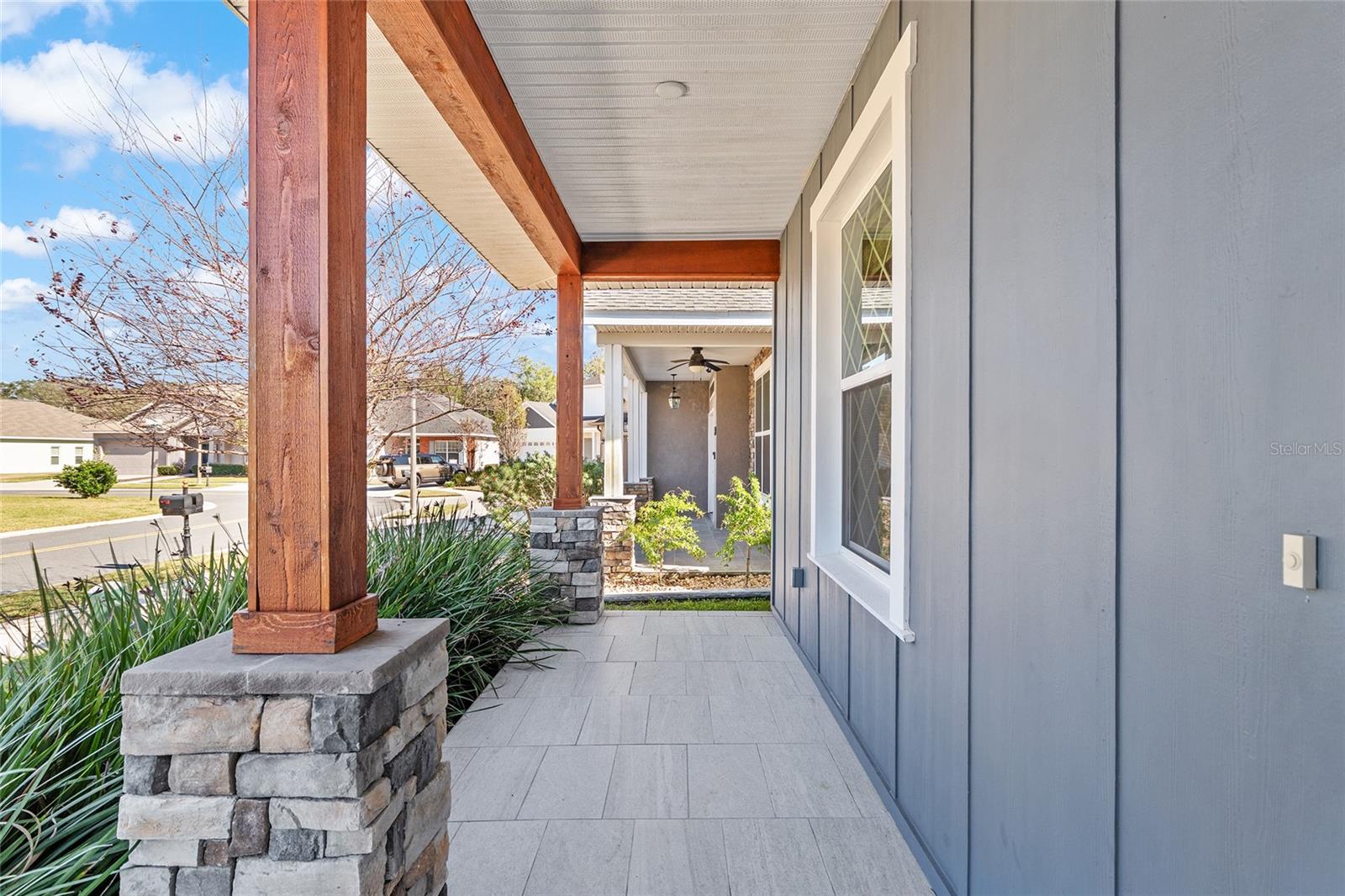 Image 4 of 24 For 4765 25th Loop