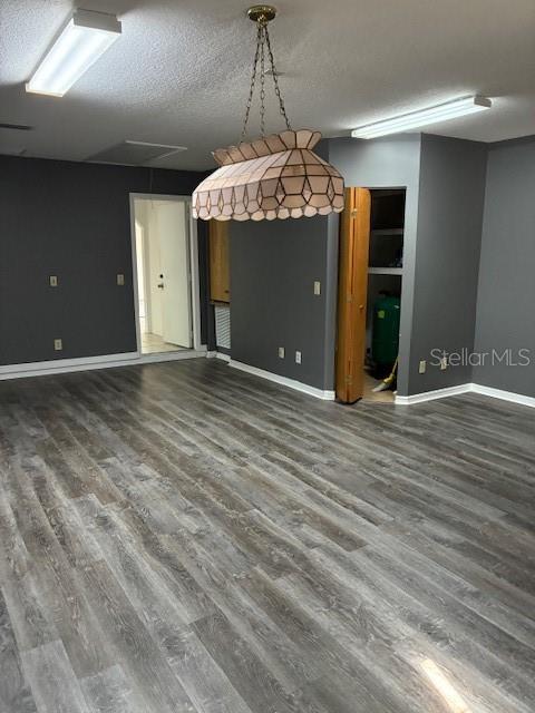 Image 17 of 69 For 20929 Audubon Avenue