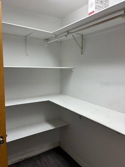 Image 37 of 69 For 20929 Audubon Avenue