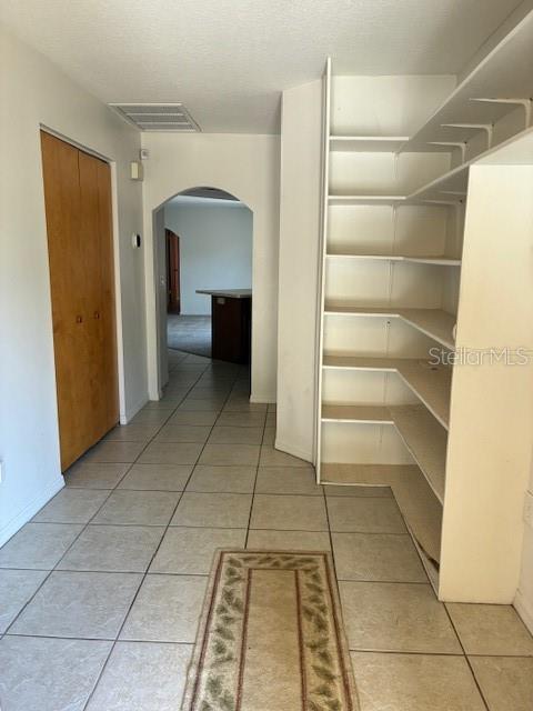 Image 4 of 69 For 20929 Audubon Avenue