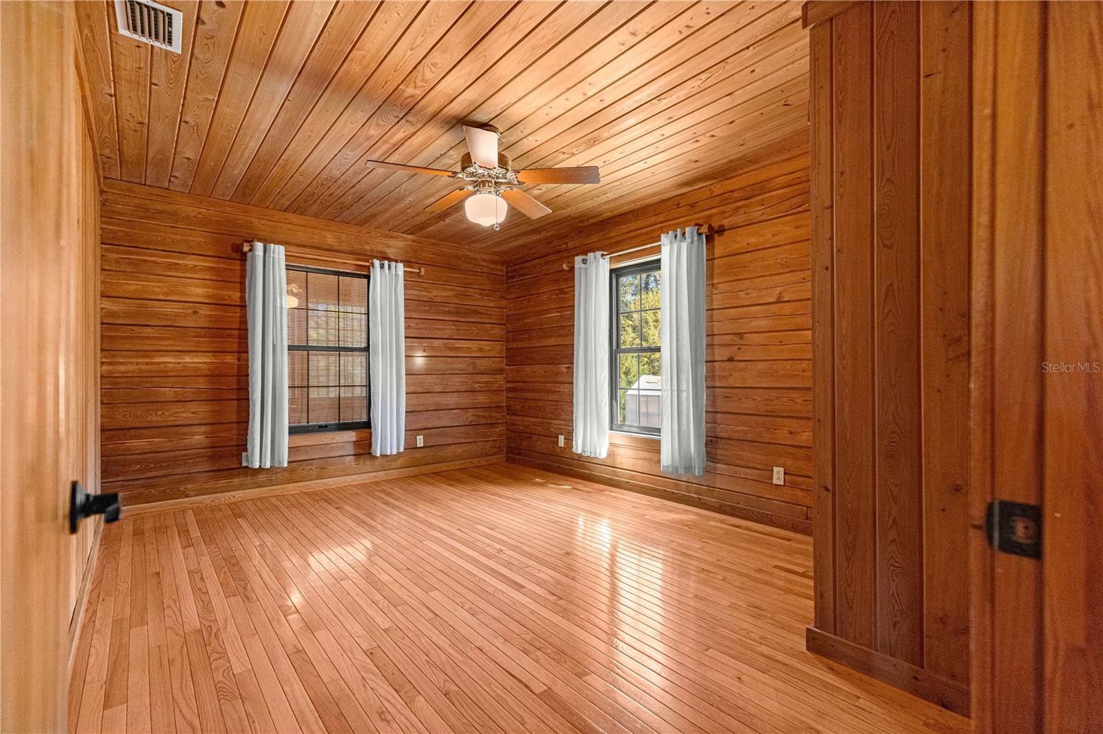 Image 24 of 83 For 9145 193 Street