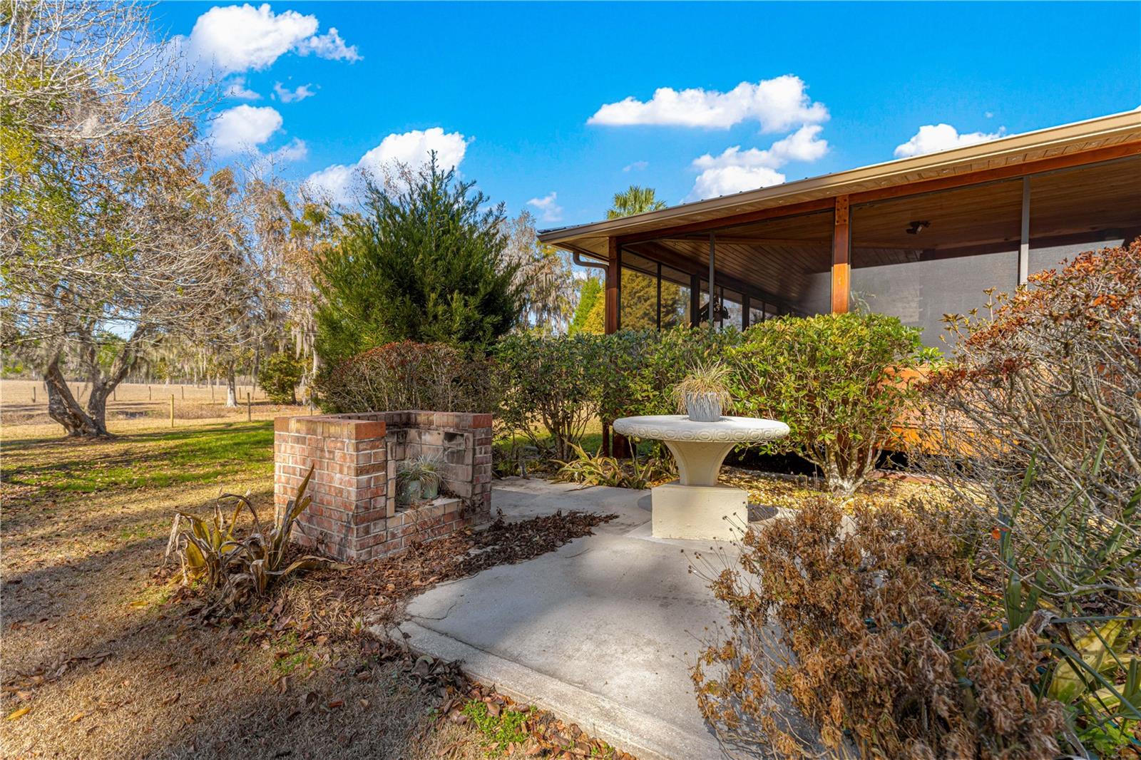 Image 6 of 83 For 9145 193 Street