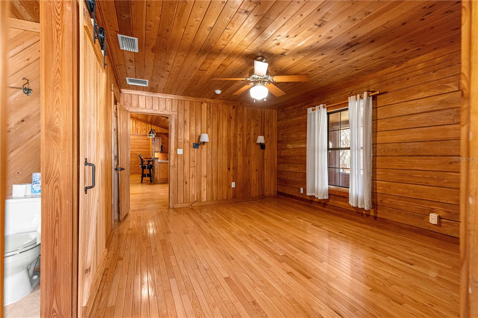 Image 9 of 83 For 9145 193 Street