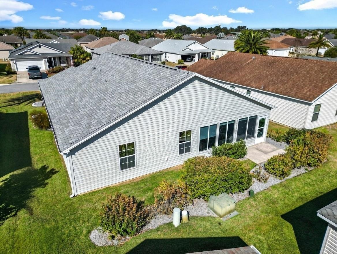 Image 24 of 37 For 3435 Inverary Avenue W