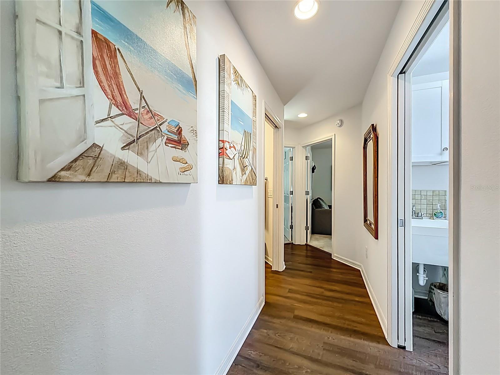 Image 25 of 37 For 3435 Inverary Avenue W