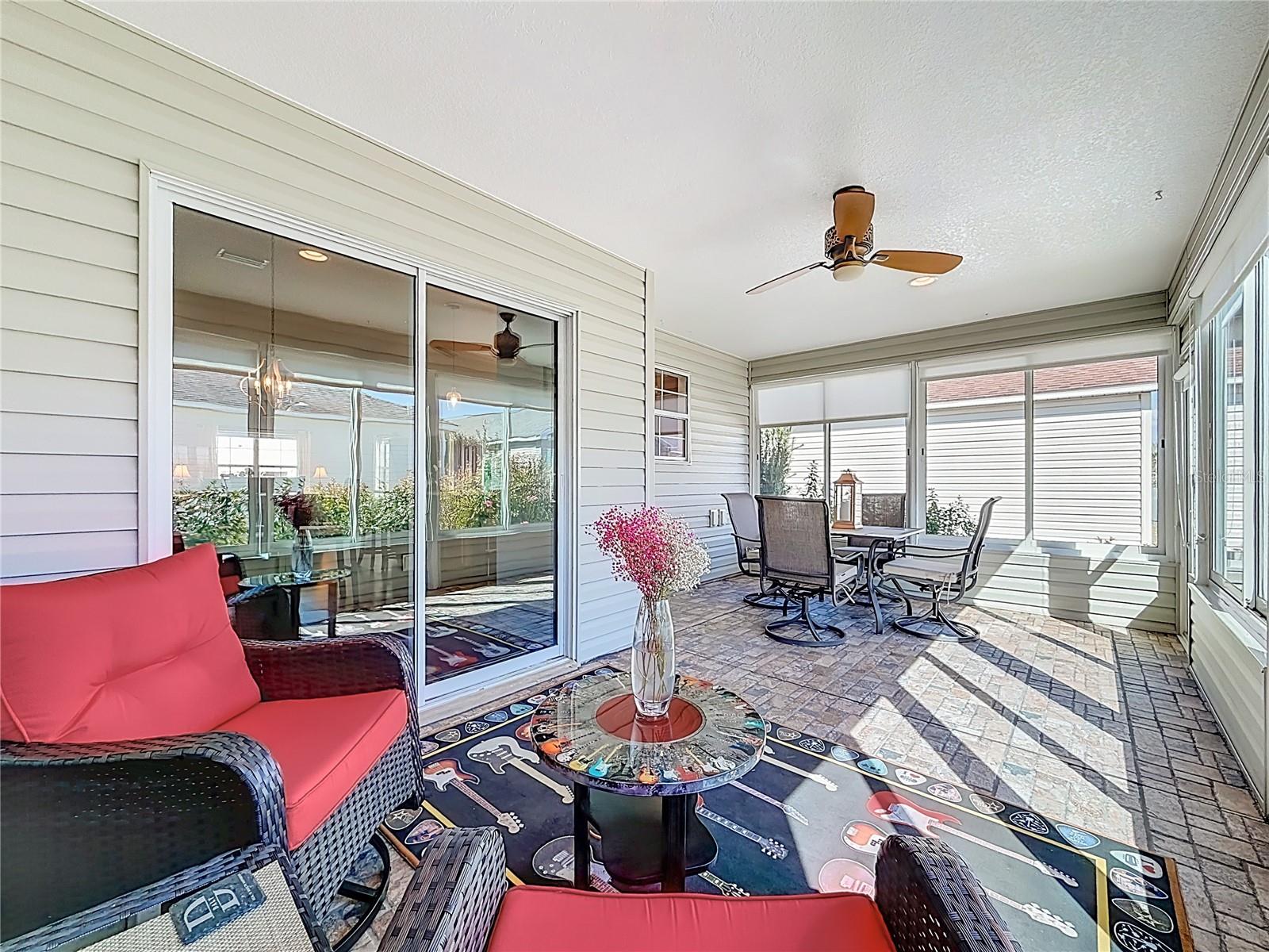 Image 33 of 37 For 3435 Inverary Avenue W