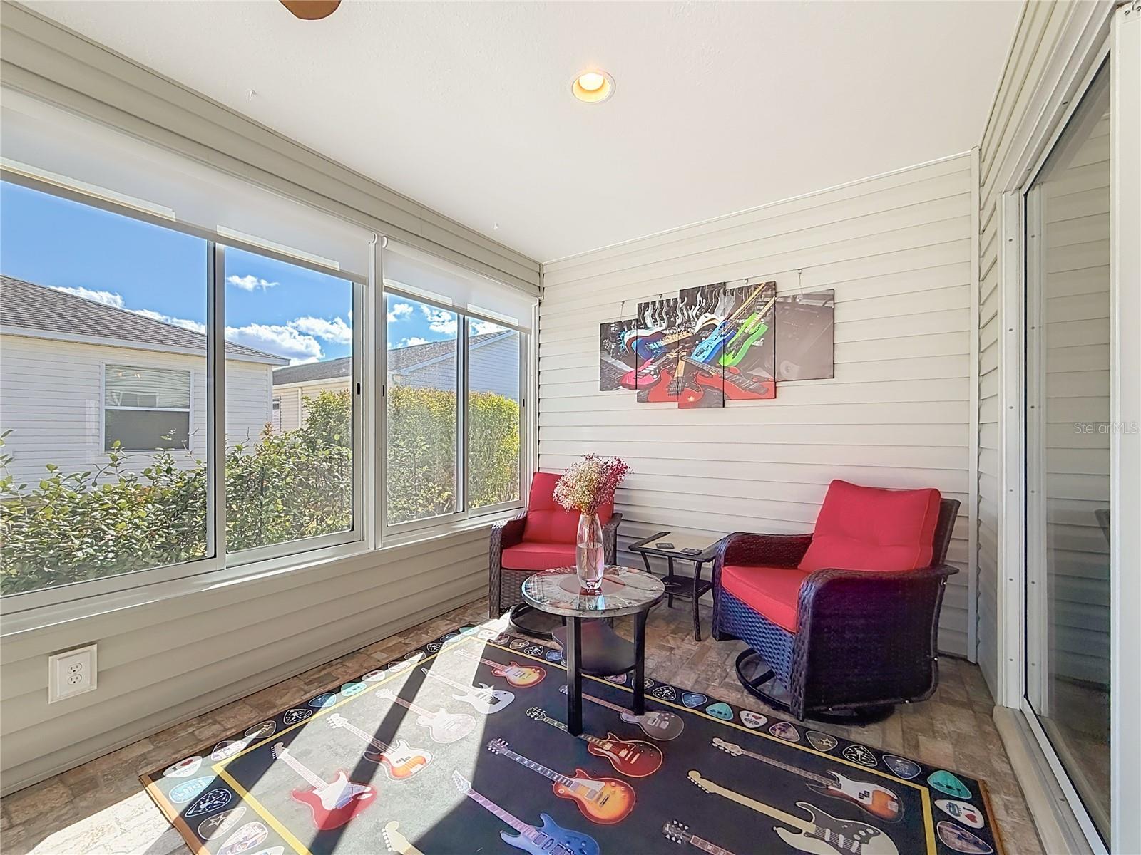 Image 34 of 37 For 3435 Inverary Avenue W