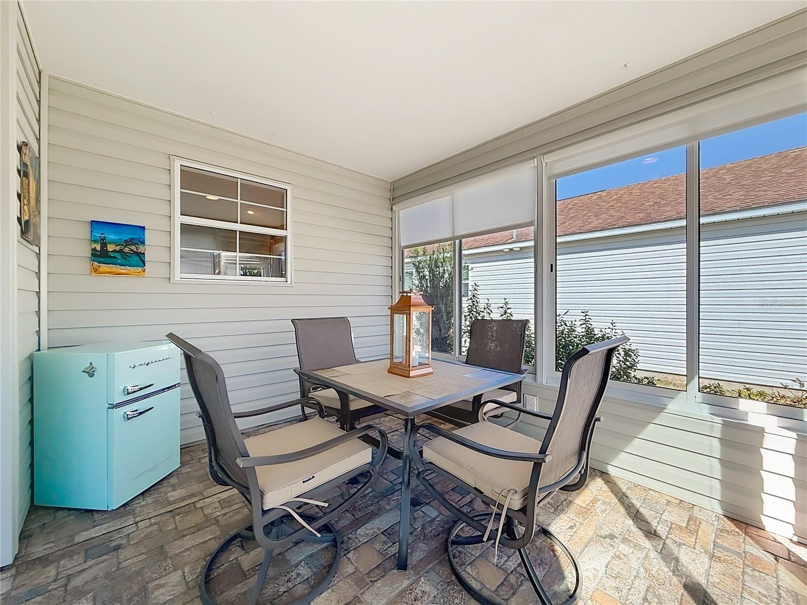 Image 35 of 37 For 3435 Inverary Avenue W