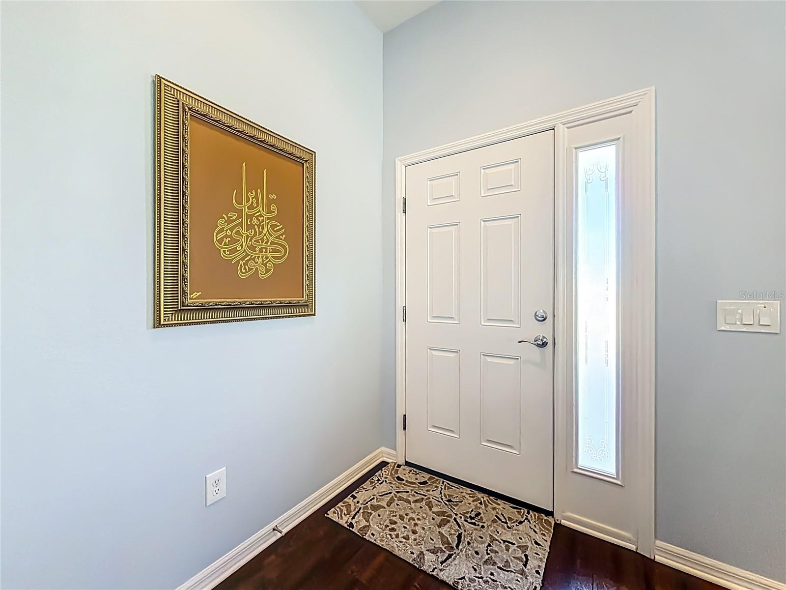 Image 6 of 37 For 3435 Inverary Avenue W