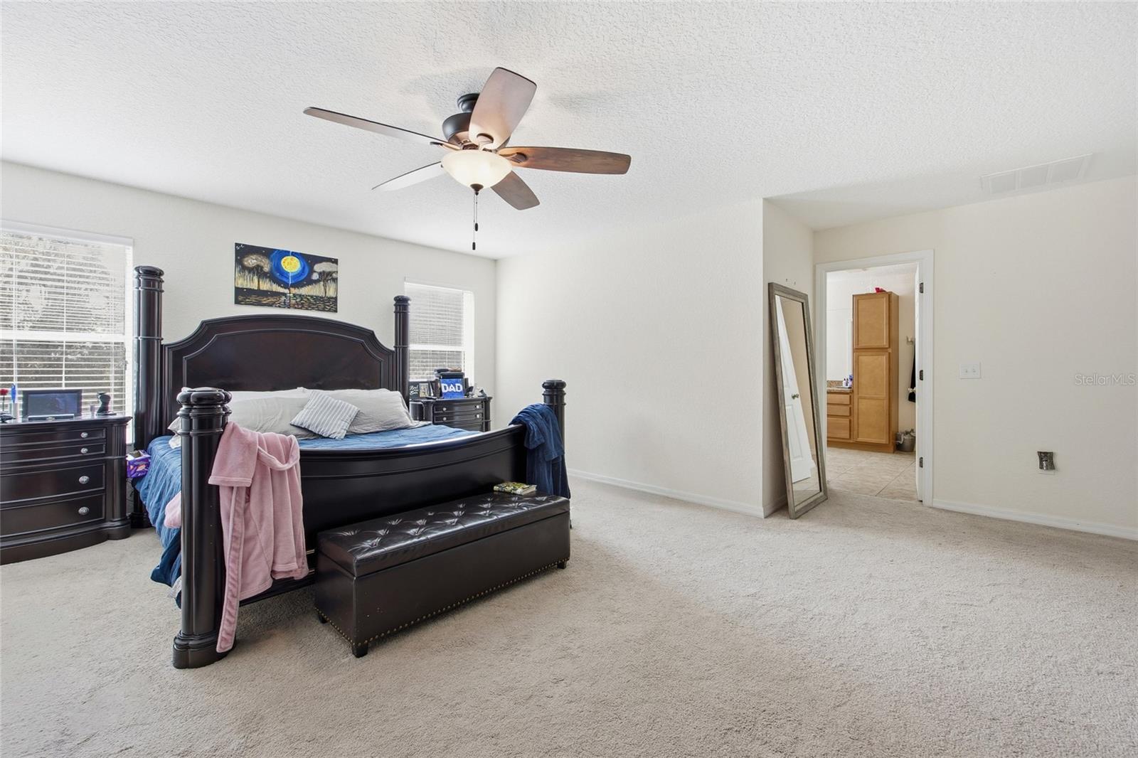 Image 24 of 41 For 4913 122nd Avenue