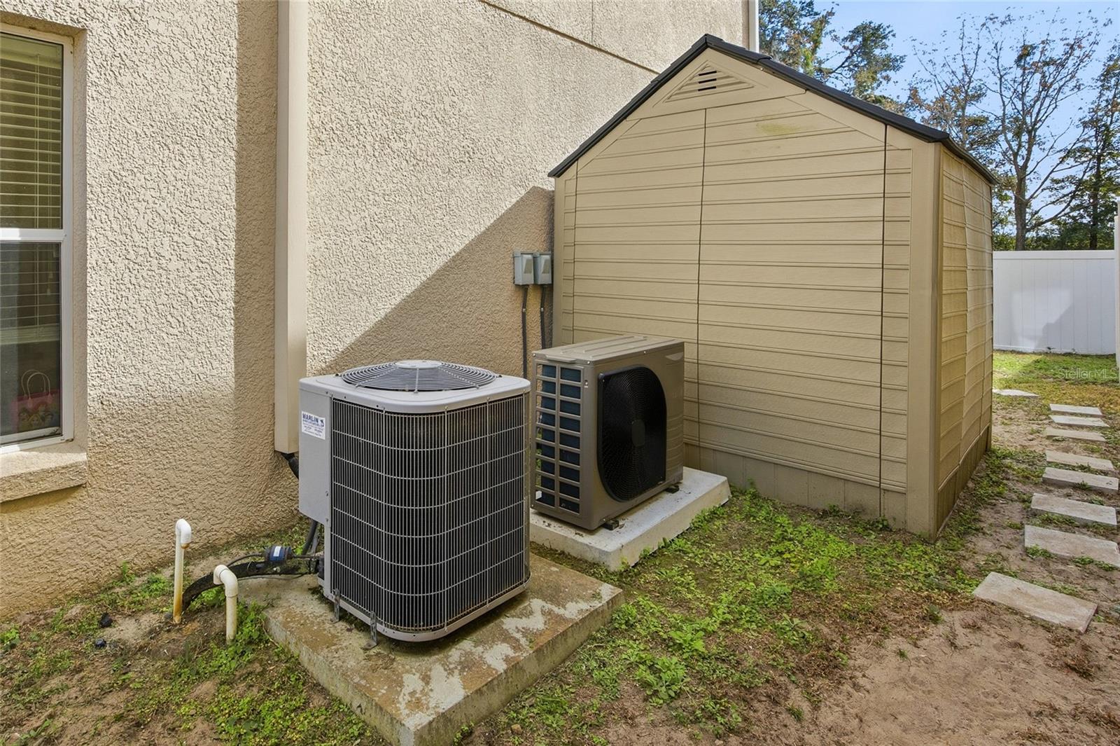 Image 30 of 41 For 4913 122nd Avenue