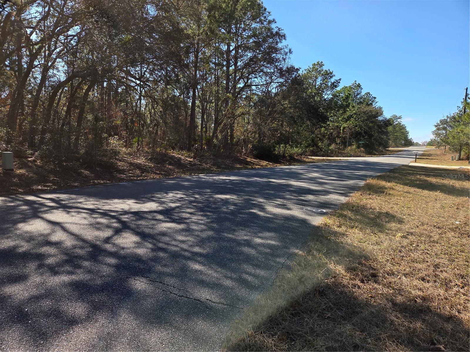 Image 7 of 9 For 3686 Parkview Drive