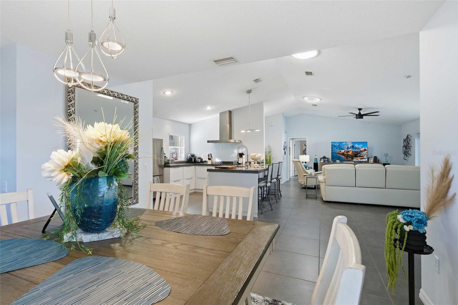 Image 14 of 67 For 4457 Avocet Court