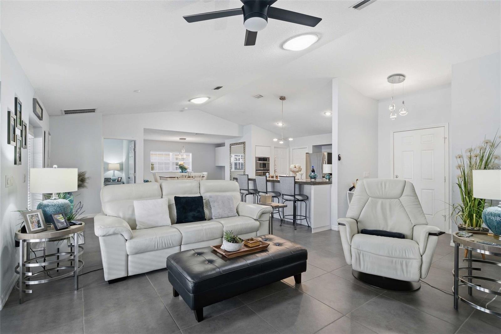 Image 9 of 67 For 4457 Avocet Court