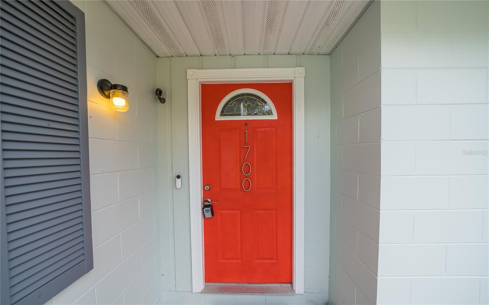 Image 4 of 81 For 1700 91st Place