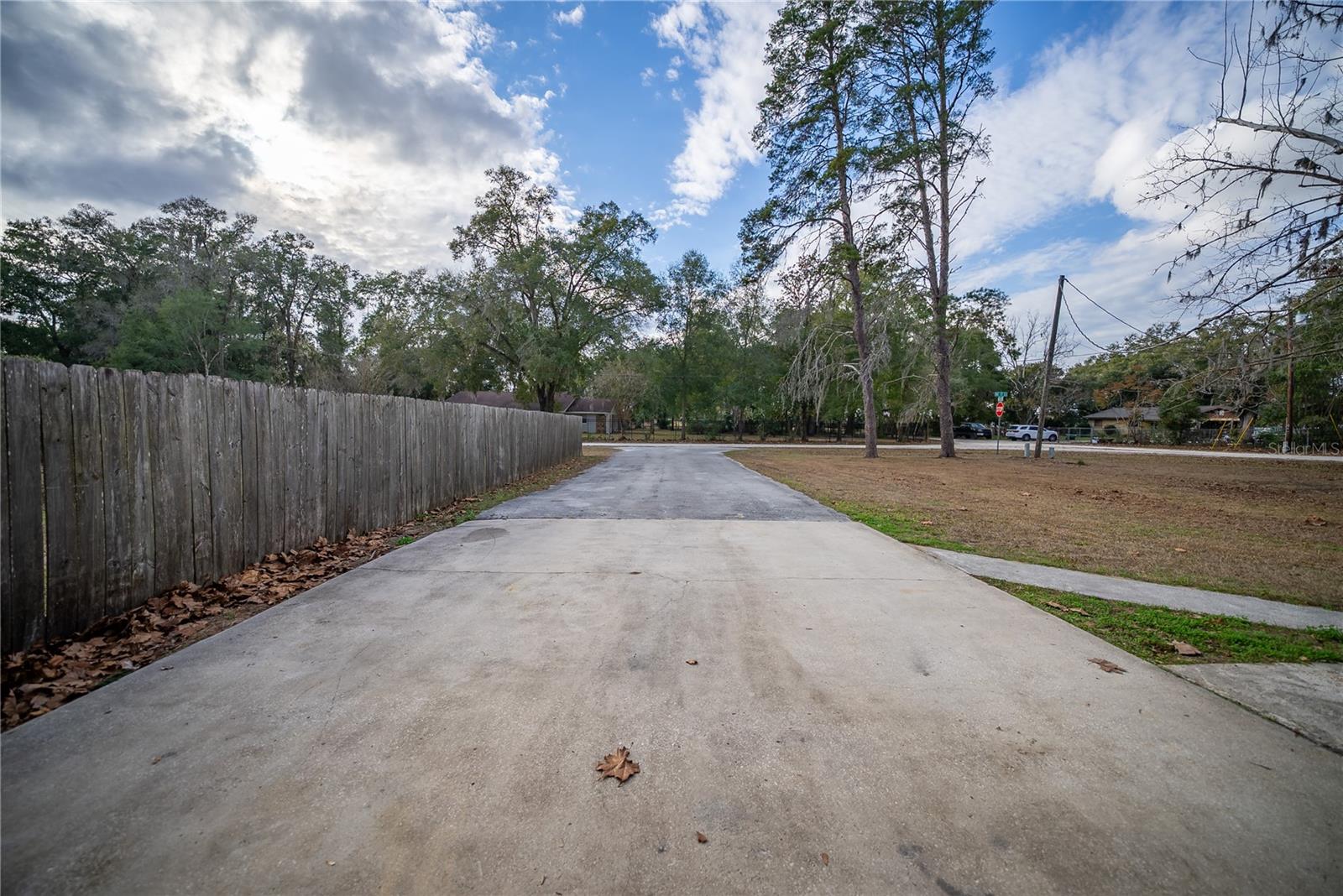 Image 63 of 81 For 1700 91st Place