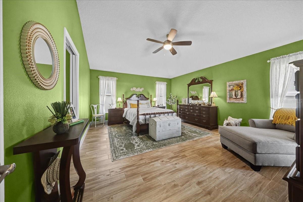 Image 22 of 42 For 4977 90th Place