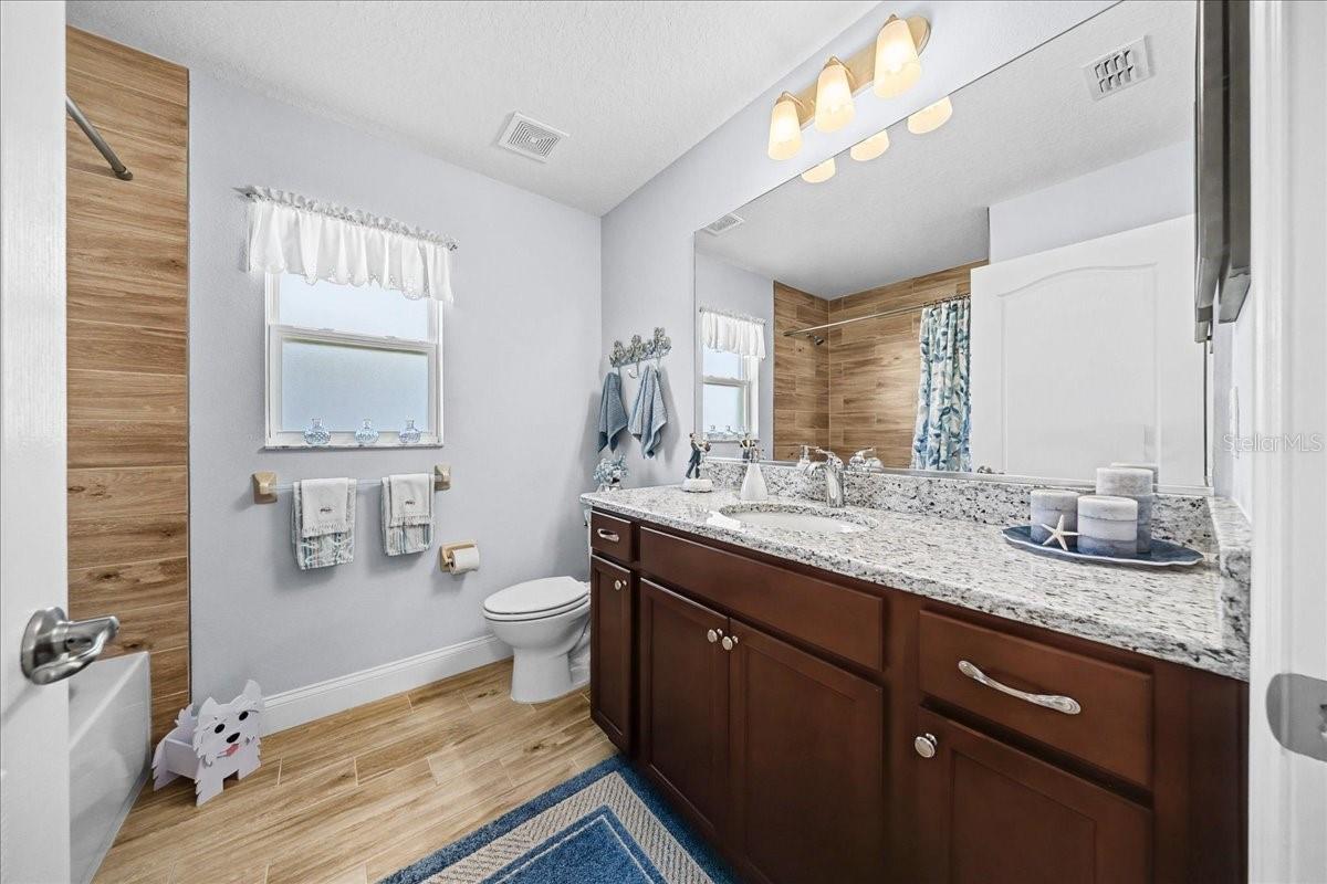 Image 7 of 42 For 4977 90th Place