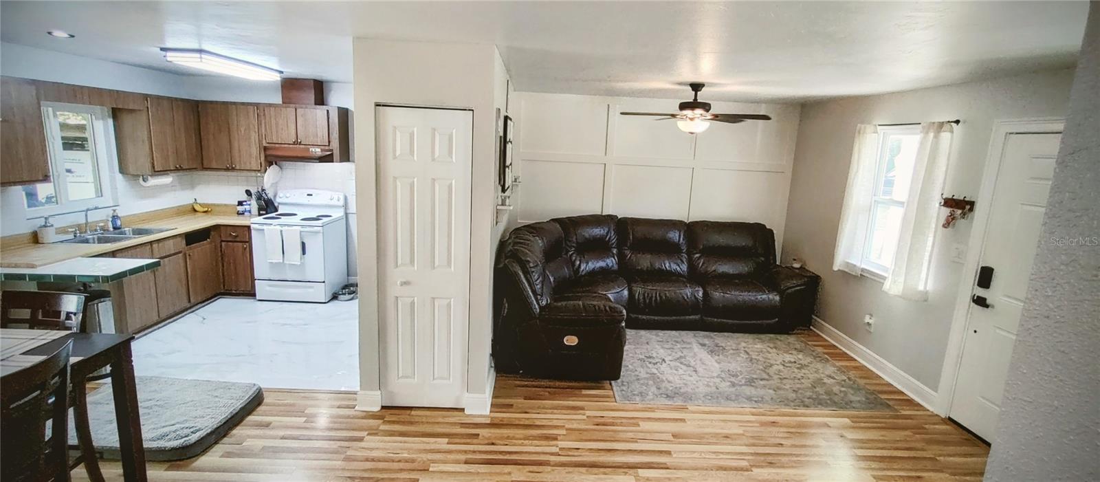 Image 3 of 30 For 1387 157th Avenue