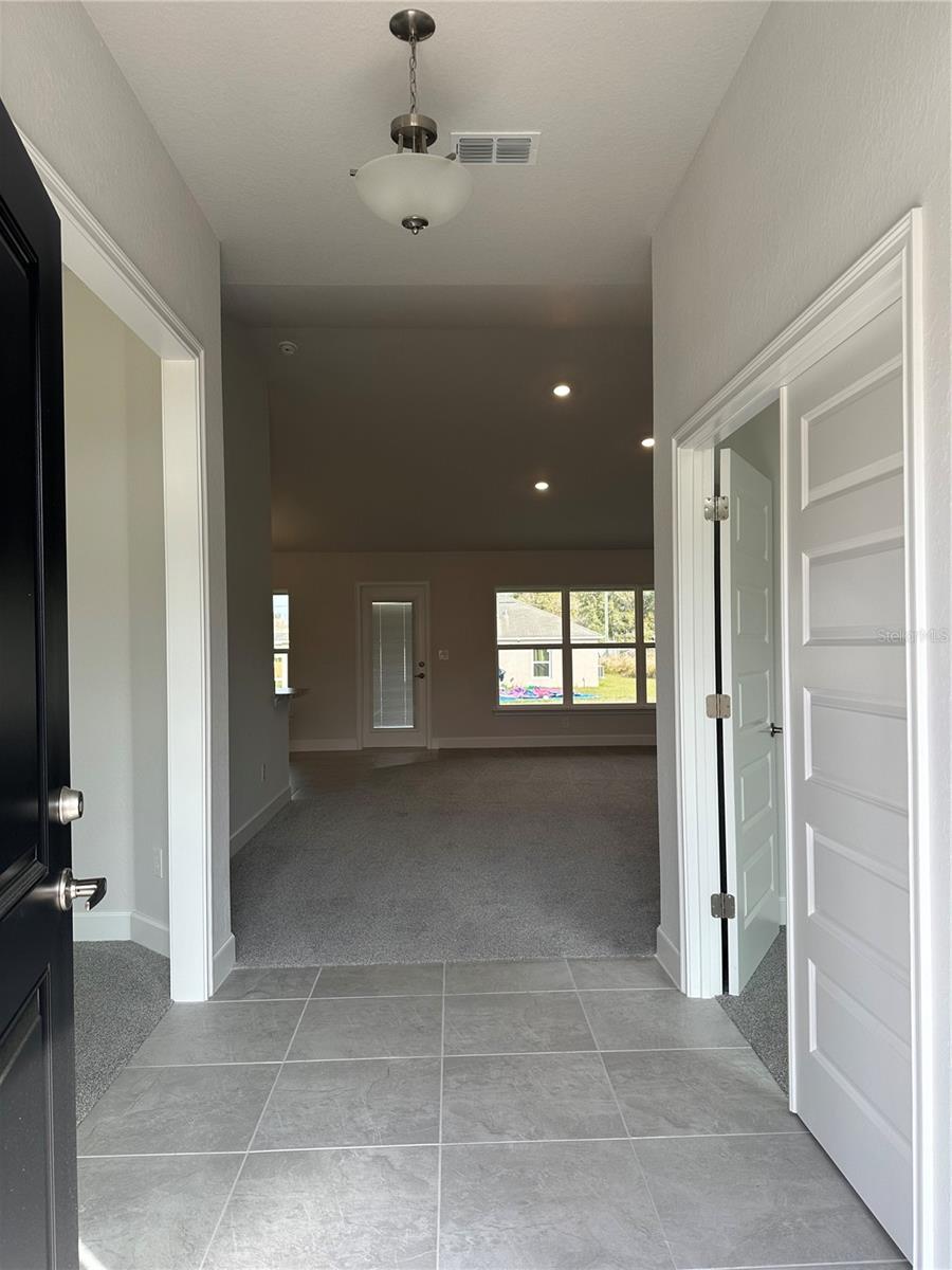 Image 4 of 38 For 5 Cedar Trace Lane