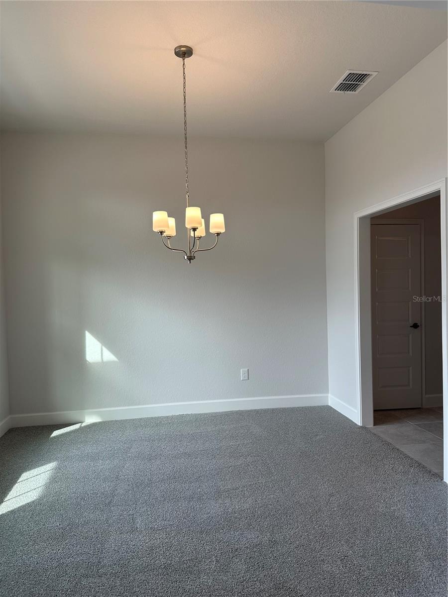 Image 5 of 38 For 5 Cedar Trace Lane