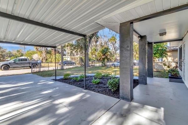 Image 3 of 20 For 635 Mccormick Street