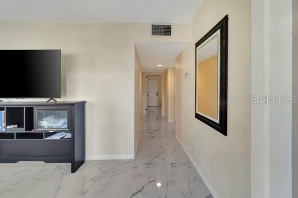 Image 9 of 20 For 635 Mccormick Street