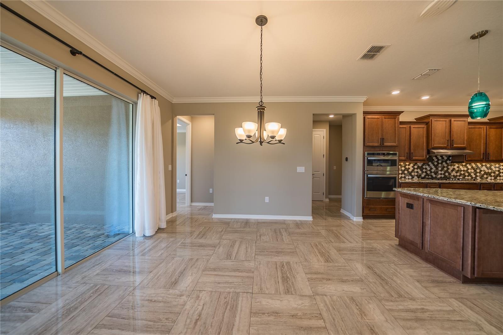 Image 14 of 48 For 9211 104th Terrace