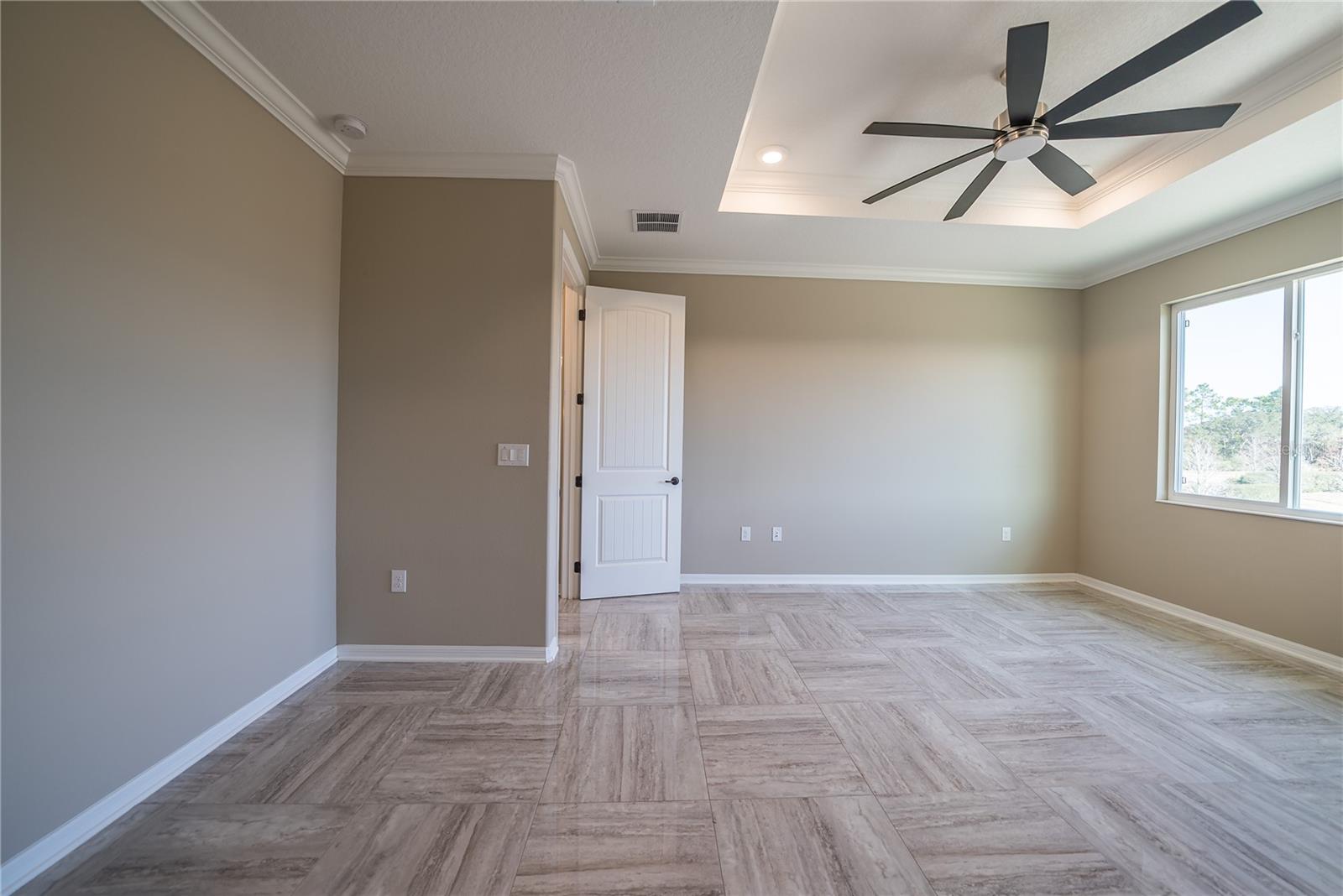 Image 16 of 48 For 9211 104th Terrace